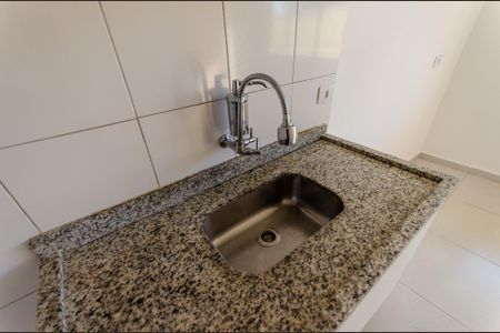 Casa de condomínio à venda com 100m², 2 quartos e 1 vaga Casa de condomínio à venda com 100m², 2 quartos e 1 vagaCozinha