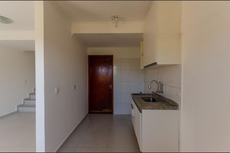 Casa de condomínio à venda com 100m², 2 quartos e 1 vaga Casa de condomínio à venda com 100m², 2 quartos e 1 vagaCozinha