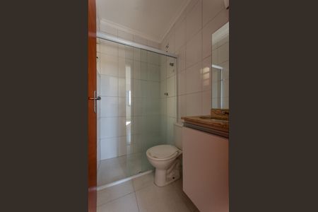Casa de condomínio à venda com 100m², 2 quartos e 1 vaga Casa de condomínio à venda com 100m², 2 quartos e 1 vagaBanheiro da Suíte
