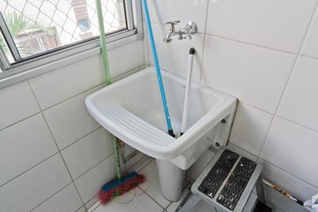 Apartamento para alugar com 42m², 2 quartos e 1 vaga Apartamento para alugar com 42m², 2 quartos e 1 vagaÁrea de Serviço