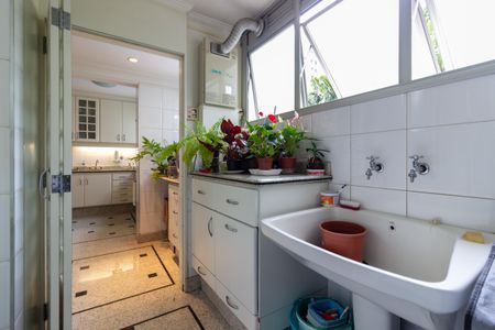 Apartamento à venda com 200m², 4 quartos e 2 vagasÁrea de Serviço