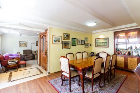 Apartamento à venda com 200m², 4 quartos e 2 vagasSala de Jantar