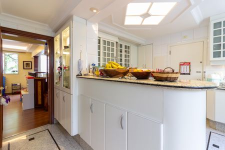 Apartamento à venda com 200m², 4 quartos e 2 vagasCozinha