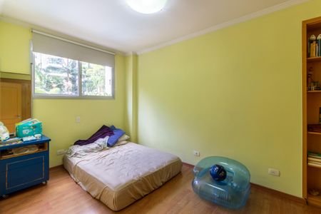 Apartamento à venda com 200m², 4 quartos e 2 vagasQuarto 2