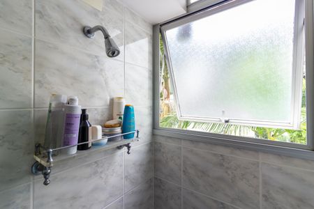 Apartamento à venda com 200m², 4 quartos e 2 vagasBanheiro