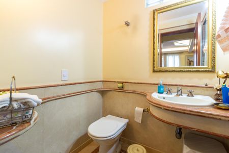 Apartamento à venda com 200m², 4 quartos e 2 vagasLavabo