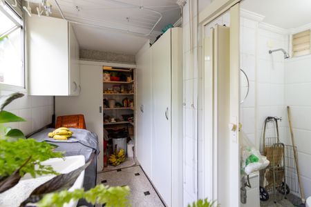 Apartamento à venda com 200m², 4 quartos e 2 vagasÁrea de Serviço