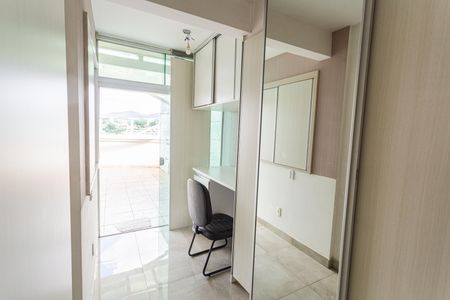 Apartamento à venda com 140m², 3 quartos e 3 vagasEscritório na Cobertura