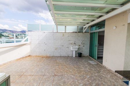 Apartamento à venda com 140m², 3 quartos e 3 vagasCobertura