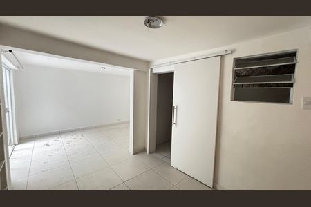 Casa à venda com 162m², 3 quartos e 3 vagasHall