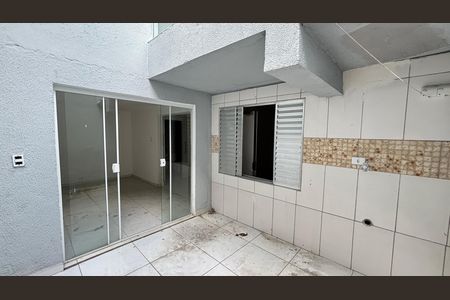 Casa à venda com 162m², 3 quartos e 3 vagasQuarto 3 Varanda