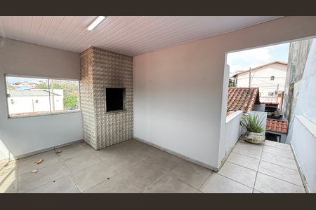 Casa à venda com 162m², 3 quartos e 3 vagasChurrasqueira