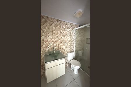 Casa à venda com 162m², 3 quartos e 3 vagasBanheiro