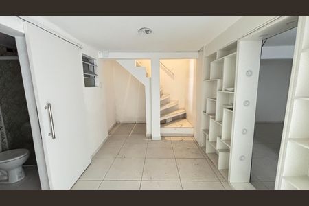 Casa à venda com 162m², 3 quartos e 3 vagasHall