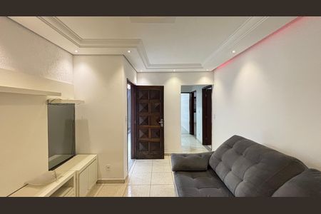 Casa à venda com 162m², 3 quartos e 3 vagasSala