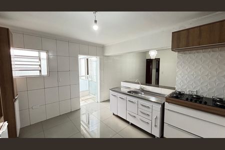 Casa à venda com 162m², 3 quartos e 3 vagasCozinha