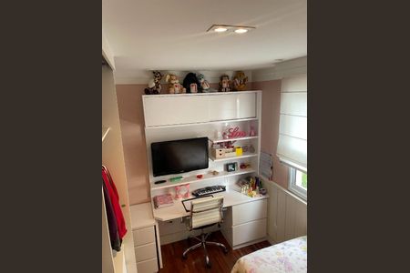 Apartamento à venda com 100m², 2 quartos e 2 vagasFoto 02