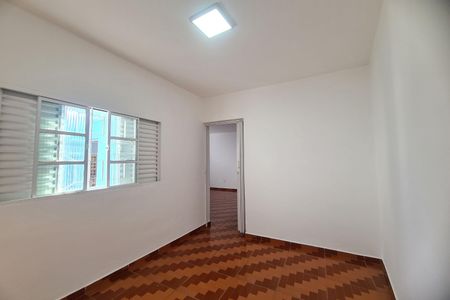 Casa à venda com 200m², 4 quartos e 4 vagas Casa à venda com 200m², 4 quartos e 4 vagasQuarto