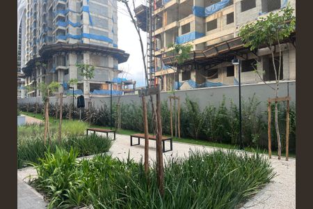 Apartamento à venda com 41m², 2 quartos e sem vagaÁrea comum