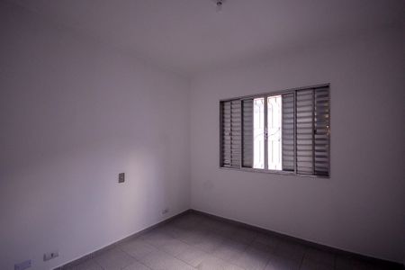 Casa para alugar com 170m², 3 quartos e 2 vagasQuarto 1