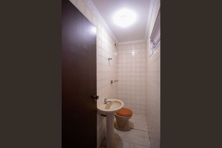 Casa para alugar com 170m², 3 quartos e 2 vagasÁrea de Serviço - Banheiro