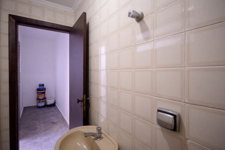 Casa para alugar com 170m², 3 quartos e 2 vagasÁrea de Serviço - Banheiro