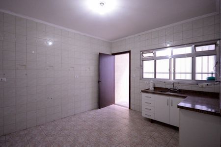 Casa para alugar com 170m², 3 quartos e 2 vagasCozinha