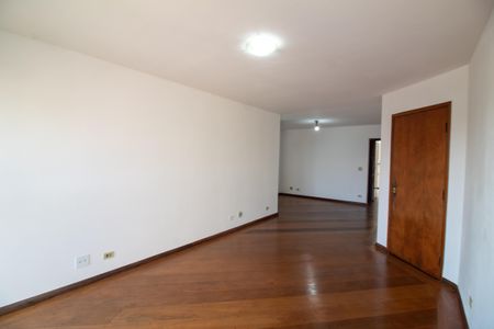 Apartamento à venda com 112m², 4 quartos e 2 vagas Apartamento à venda com 112m², 4 quartos e 2 vagasSala