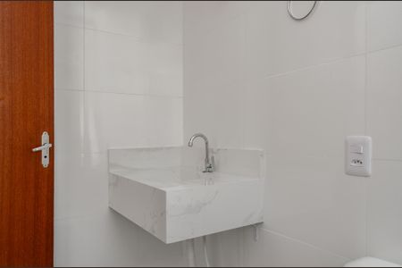 Studio para alugar com 28m², 1 quarto e sem vaga Studio para alugar com 28m², 1 quarto e sem vagaBanheiro