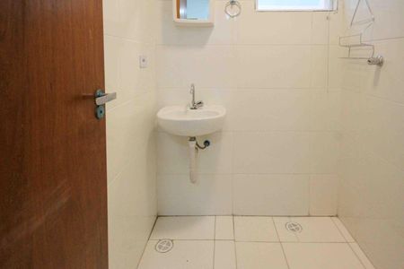 Apartamento para alugar com 35m², 2 quartos e sem vagaBanheiro