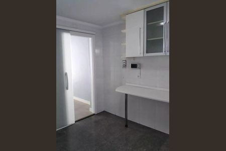 Casa à venda com 175m², 3 quartos e sem vaga Casa à venda com 175m², 3 quartos e sem vagaCozinha