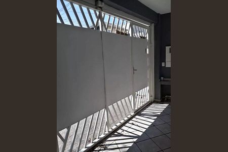 Casa à venda com 175m², 3 quartos e sem vaga Casa à venda com 175m², 3 quartos e sem vagaGaragem