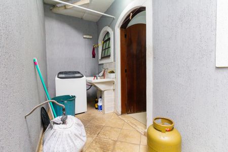 Casa à venda com 300m², 4 quartos e 2 vagasÁrea de Serviço