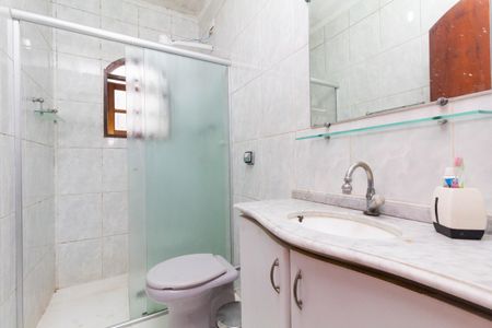 Casa à venda com 300m², 4 quartos e 2 vagasBanheiro 3