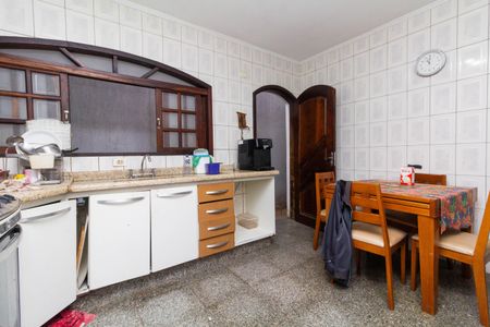 Casa à venda com 300m², 4 quartos e 2 vagasCozinha