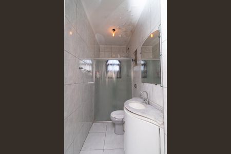 Casa à venda com 300m², 4 quartos e 2 vagas Casa à venda com 300m², 4 quartos e 2 vagasBanheiro da Suíte