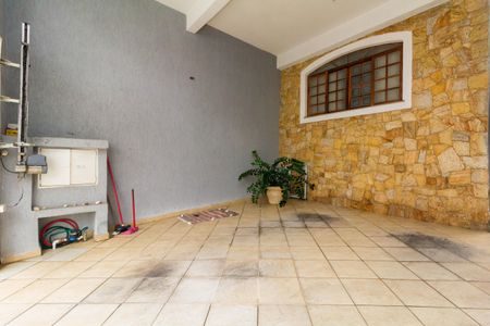 Casa à venda com 300m², 4 quartos e 2 vagasGaragem