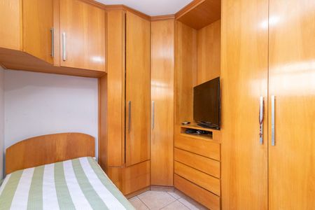 Casa à venda com 300m², 4 quartos e 2 vagas Casa à venda com 300m², 4 quartos e 2 vagasQuarto 2