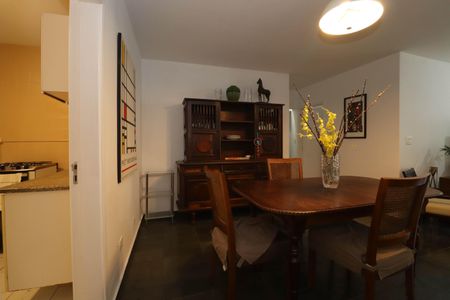 Apartamento à venda com 101m², 3 quartos e 1 vagaSala de Jantar