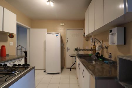 Apartamento à venda com 101m², 3 quartos e 1 vagaCozinha