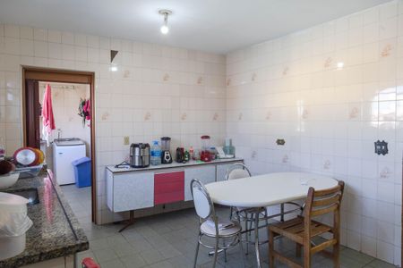 Casa para alugar com 120m², 3 quartos e sem vaga Casa para alugar com 120m², 3 quartos e sem vagaCozinha