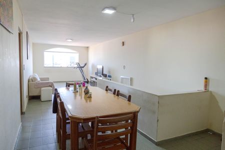 Casa para alugar com 120m², 3 quartos e sem vaga Casa para alugar com 120m², 3 quartos e sem vagaSala 2