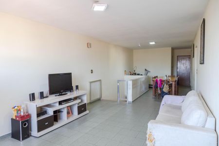 Casa para alugar com 120m², 3 quartos e sem vaga Casa para alugar com 120m², 3 quartos e sem vagaSala