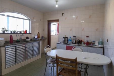 Casa para alugar com 120m², 3 quartos e sem vaga Casa para alugar com 120m², 3 quartos e sem vagaCozinha