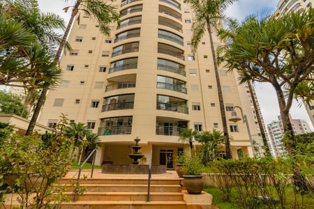 Apartamento à venda com 173m², 4 quartos e 4 vagasFachada 