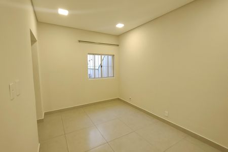 Casa para alugar com 100m², 2 quartos e 1 vagaSala