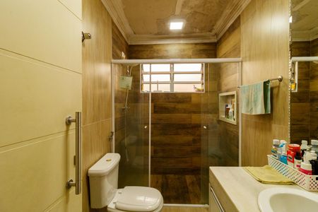 Casa à venda com 200m², 3 quartos e 2 vagasBanheiro 1