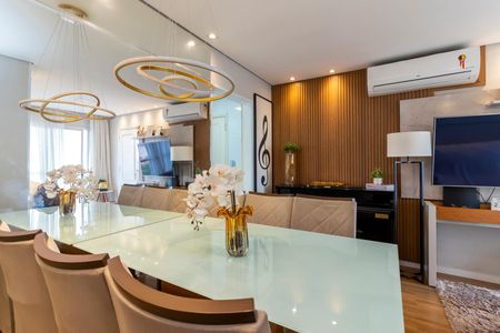 Apartamento à venda com 60m², 2 quartos e 1 vagaSala de Jantar