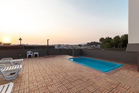 Apartamento à venda com 60m², 2 quartos e 1 vagaÁrea comum - Piscina