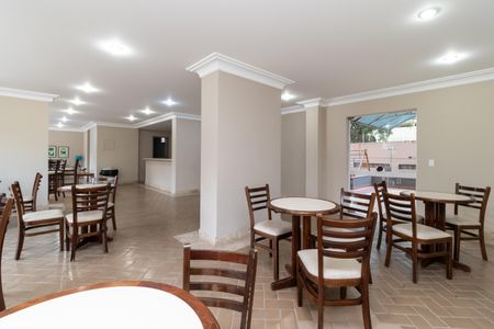 Apartamento à venda com 60m², 2 quartos e 1 vagaÁrea comum - Salão de festas